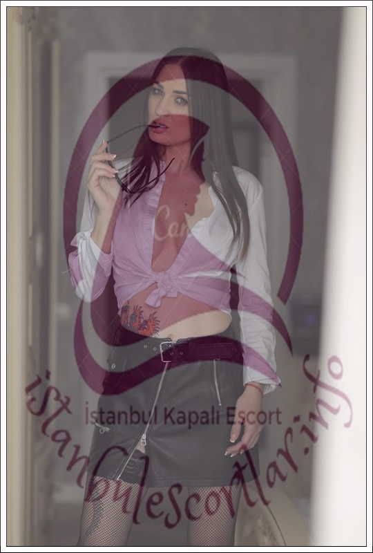 Ateşli Olgun Tesettürlü Escort Bayan
