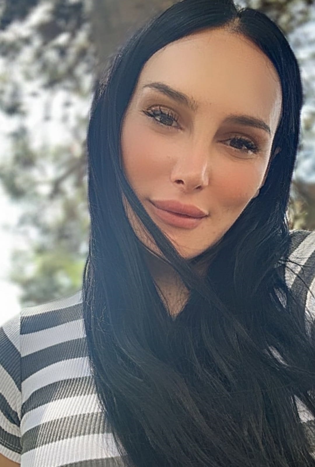 Kapalı Ucuz ve Sınırsız Escort